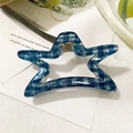Pinza per capelli a forma di stella a scacchi blu e bianchi con molla dorata - Stella a cinque punte