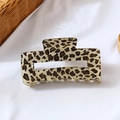 Rectangle leopard print hair claw clip with acetate finish and golden metal teeth - Light Yellow Small Leopard (Medium Rectangle)