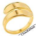 Detalle de anillo ajustable de acero dorado mostrando información de 1,7 cm de diámetro - Dorado