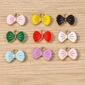 Bunte Schleifen-Anhänger aus Legierung mit Goldrand und Emaille für DIY-Schmuckherstellung - 10er Pack / Mehrfarbig