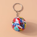 Detail van de voetbal sleutelhanger met nationale vlaggen en metalen ring - Nationaal Vlagpatroon (Veelkleurig)