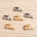 Vintage Dampflok-Anhänger in Antik-Silber und Gold für DIY-Schmuckherstellung - Mehrfarbig