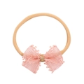 Bandeau bébé en nylon souple avec nœud en dentelle rose pâle et centre doré pailleté - Nœud en Dentelle Rose (MB1526)