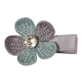 Barrette à cheveux fleur crochetée main avec strass et base BB enveloppée de satin rose - Fleur à cinq pétales
