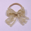 Fascia per capelli neonata in pizzo beige con fiocco e morbido cinturino in nylon - Stile Giallo (MB3390)