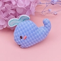 Barrette baleine en tissu à carreaux bleu clair avec broderie pour bébés filles - Petite Baleine (MC5220)