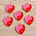 Pink and red heart-shaped Yin Yang enamel pendants with gold metal edges on wood - 10 Pieces Pack / Rose Red Heart Tai Chi