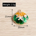 Green and yellow ocean shell charm with pearl and starfish, size 21x20mm, 2.1g weight - Dark Green Shell Starfish Artificial Pearl Pendant (YD452shenlvse)