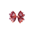 Detalle de un lazo para el pelo con purpurina roja y lentejuelas de corazones rosas - Estilo de Corazón Calado A (MC6564)