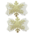 Detailansicht der weißen Stoffschleifen mit goldenen Glitzerschneeflocken für Mädchen - Gold Doppelpack (MS5959)