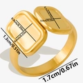 Dimensioni dettagliate dell'anello quadrato dorato con diametro e altezza di 1,7 cm - Oro