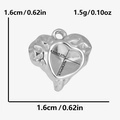 Detailliertes Diagramm des 1,6 cm Edelstahl-Herzanhängers mit geprägten Pflanzenmustern - Silber