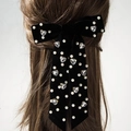 Fermaglio per capelli in velluto nero con perle bianche e strass a forma di cuore - Nero