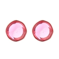 Detailansicht runder rosa Kristallohrringe mit Facettenschliff und vergoldeter Metalleinfassung - Rosa