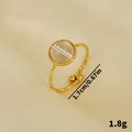 18K vergoldeter 304 Edelstahlring mit 1cm Edelstein und strukturierter Ringschiene - Cremeweiß (J824-G-C)