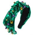Dettaglio del cerchietto annodato verde metallizzato con perline e gemme colorate - Verde