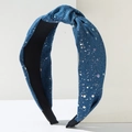 Franse retro denim haarband met knoop en kleurrijke glitterstippen op blauwe stof - Blauw