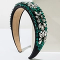 Diadema ancha de estilo barroco con cristales verdes y perlas en satén negro - Verde