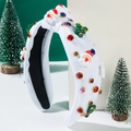 Serre-tête de Noël avec Père Noël, mini sapins et strass colorés sur tissu blanc - Blanc