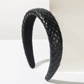 Cerchietto imbottito in pelle nera con cuciture a diamante e design trapuntato elegante - Nero