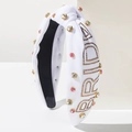 Serre-tête de mariée noué blanc avec strass roses et détails de lettres en paillettes dorées - Blanc