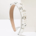Serre-tête luxe en velours blanc avec cristaux brillants et perles élégantes - Tout Blanc