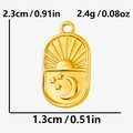 Detailansicht des Goldanhängers mit Sonne und Mond, Maße 2,3 cm mal 1,3 cm - Gold Stil (S2153-G)