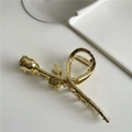 Eleganter goldener Rosen-Haarclip aus Metall mit Vintage-Struktur in glänzendem Finish - Goldene Rose