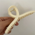 Grande pince à cheveux croisée crème mate pour femmes tenue à la main pour coiffure - Blanc Cassé