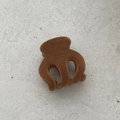 Mini molletta per capelli marrone con finitura floccata vellutata per l'autunno - Stile 3-Griffe / 3.5cmx3cm / Stile marrone a tre punte