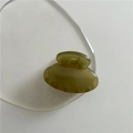 Small olive green geometric triangle hair claw clip in translucent resin for women - Small Oval / Green