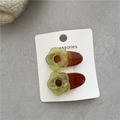 Par de pinzas para el cabello con flores verde claro y base ovalada marrón - Estilo Flor Verde