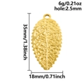 Pendentif feuille en acier doré avec dimensions de 35mm de long et 6g de poids - Feuille Texturée en Or(S2731-G)