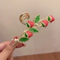 Goldene Haarklammer mit roten Erdbeeren aus Emaille und weißen Perlenverzierung - Groß / Rote Erdbeere