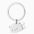 Minimalistischer Schlüsselanhänger aus Edelstahl mit süßem Cartoon-Katzenanhänger in Silber - Liegende Katze (Trommelpoliert)