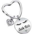 Detailaufnahme von silbernem Edelstahl-Herz-Schlüsselanhänger mit Lash Boss Gravur - Lash Boss Herz Stil