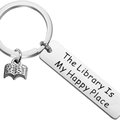 Llavero de libro de acero inoxidable con colgante grabado The Library Is My Happy Place - Tira Larga Libro Tipo B (1.2x5cm)
