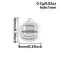 Détail macro d'un pendentif carré en acier inoxydable 304 avec texture verticale pour bijoux - Argent (S2869-S)