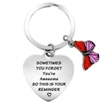 Edelstahl Herz Schlüsselanhänger mit Schmetterling Charm und inspirierender Gravur - Roter Schmetterling