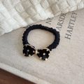 Chouchou rétro noir avec un nœud à pois et des détails dorés élégants - Style Noir (A-3070-1)
