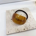 Elegant amber tortoiseshell acetate hair tie with high-elastic black rubber band - Caramel