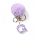 Portachiavi lettera Q con pompon di pelliccia viola e ciondolo in resina glitterata - Stile Lettera Q Viola (Pompon Resina Viola Q)