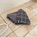 Cerchietto grigio a righe elegante con tessuto a quadri vintage e dettaglio bottone blu - Pinza per Capelli con Bottone Fiocco / Griglia Grigio