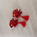 Detail of red Chinese fans hair clips with white faux fur and long silk tassels - Chinese Fan Tassel Style (D-4965-1)