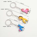 Tre portachiavi a forma di cavallo colorato in legno rosa giallo e blu cartone - Gruppo di Tre Pezzi Famiglia Pony