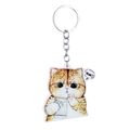 Detail van een acryl katten sleutelhanger met cartoon kat en metalen ringetje - Yeah Kat Met Telefoon (2)
