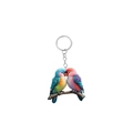 Detail van kleurrijke acryl papegaai sleutelhanger met zilveren metalen ring en ketting - Paar Papegaaien Stijl (1)