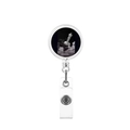 Dettaglio porta badge retrattile con design a scacchi e cinturino in PVC - Stile Artistico Re Bianco (3)