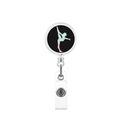 Dettaglio porta badge retrattile con silhouette di ginnasta colorata su base nera opaca - Silhouette Movimento Sfumata (8)