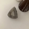 Haarklammer Dreieck in Grau-Transparent für hohe Pferdeschwänze aus Harz - Transparentes Grau (B-2256-2)